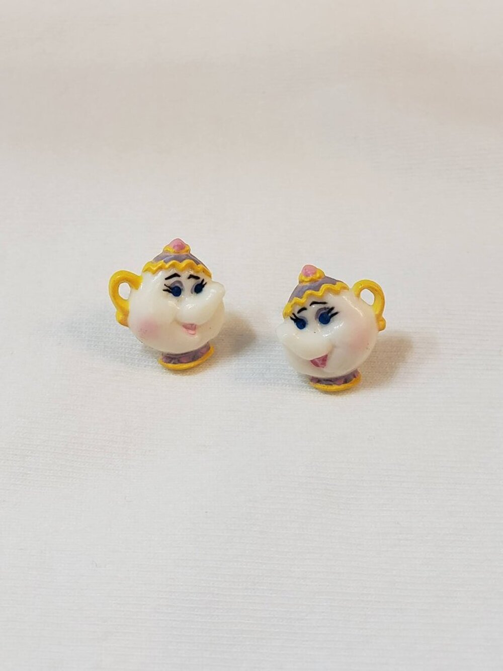 Vintage 1992 Disney x Avon Beauty & The Beast Mrs. Potts 3D Teapot Stud Earrings